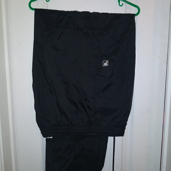 Fila sweatsuit - Picture 2 of 2